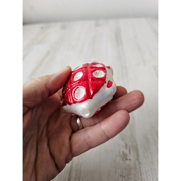 Vintage glass red turtle flocked ornament unique Poland Xmas tree - Picture 8 of 8